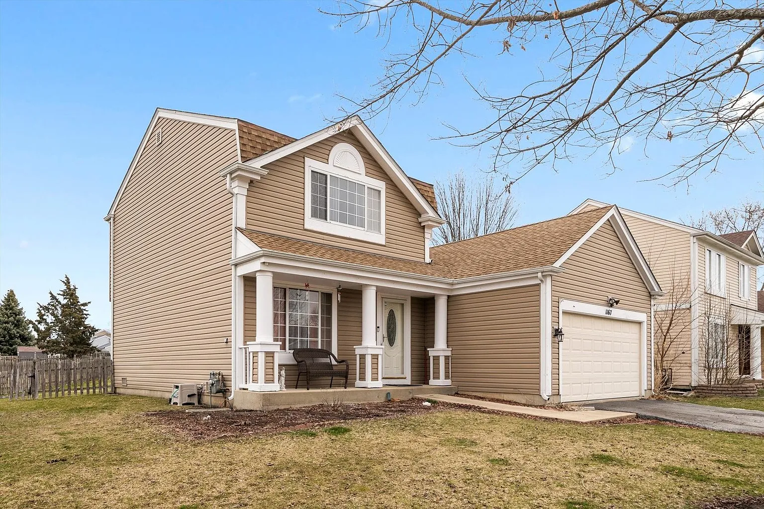 1167 Red Oak Trl photo 1