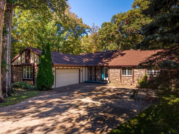 4417 N Galaxy Dr, Janesville, WI 53546