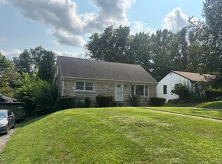 212 Zandale Dr, Lexington, KY 40503