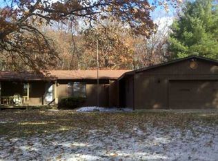 938 Hibbs Rd, Lockbourne, OH 43137