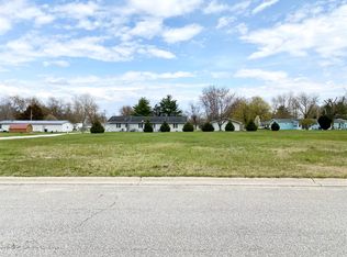140 Parish Pkwy, Winamac, IN 46996
