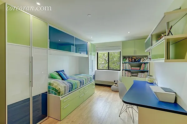 Sold by Corcoran | media 6