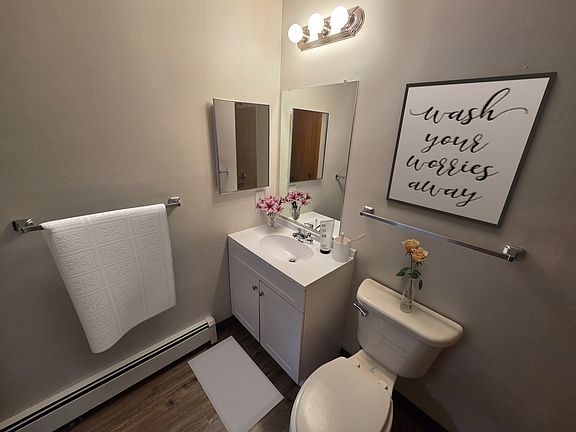 3rd image of 3911 Orr Dr #16
