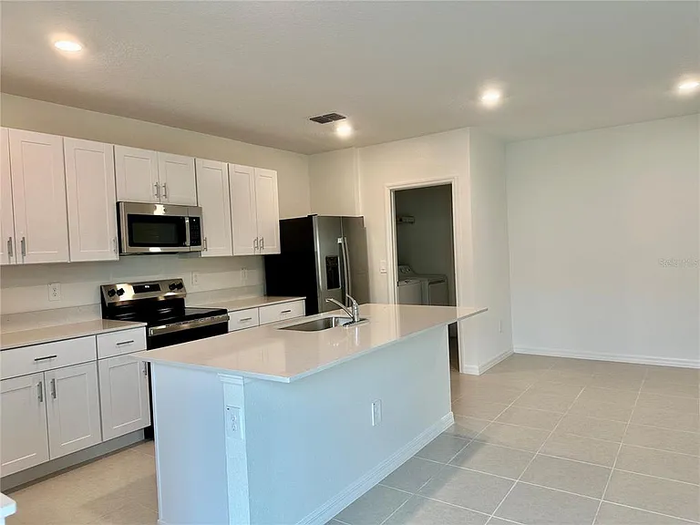 8842 Dusty Ln — Photo 6