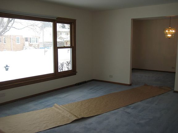 2nd image of 9040 Walnut Ave