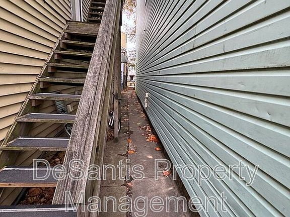 3rd image of 542 5th Ave APT 3