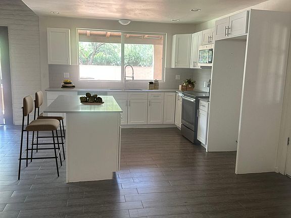 4th image of 16290 N Chapulin Way