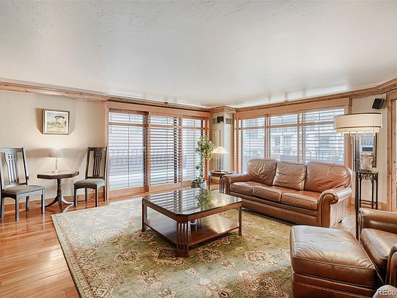 4th image of 1551 Larimer Street #404