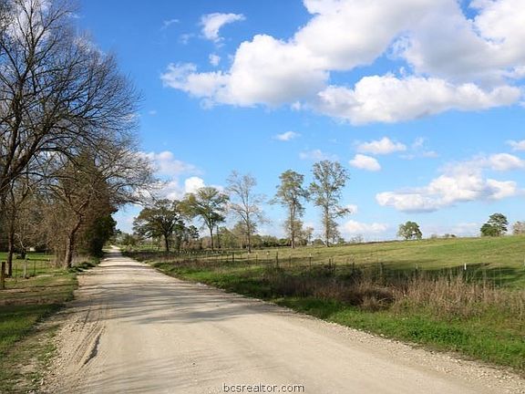 2nd image of County Road 206