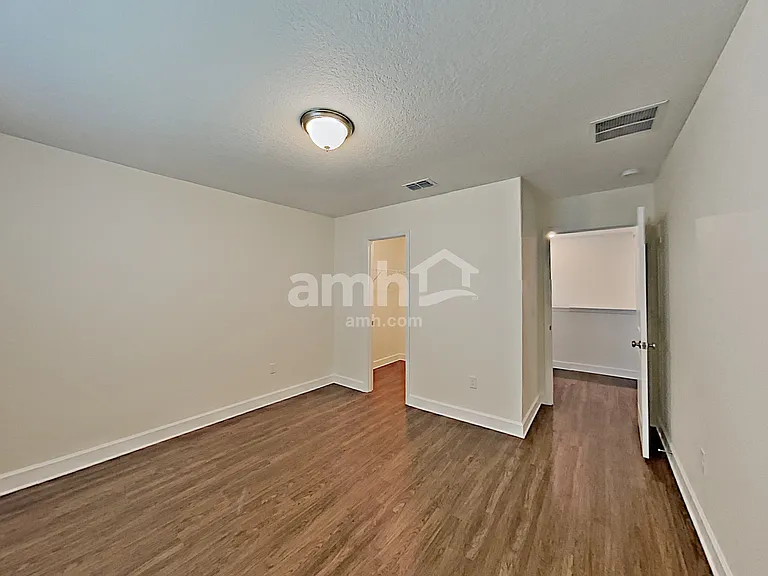 8559 Highfield Ave — Photo 11