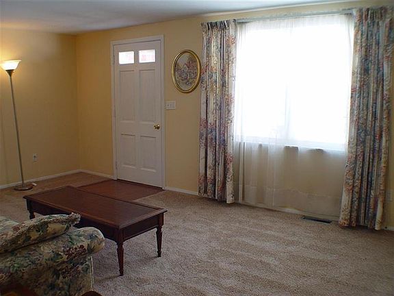 3rd image of 3910 McGary Dr