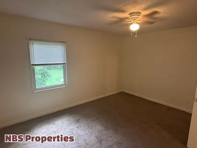 867 N Gallaher View Rd — Photo 13