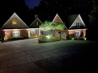 4466 Travis Dr, Oakwood, GA 30566