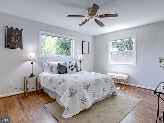 4th image of 8609 Canterbury Dr