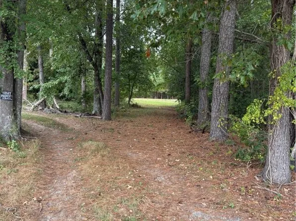 0 Howerton Rd, Dunnsville, VA 22454