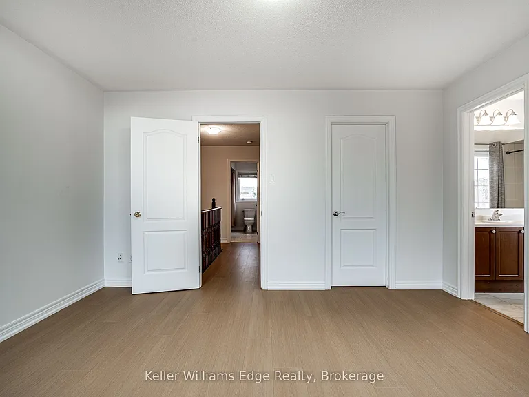 93 Glendarling Cres — Photo 29