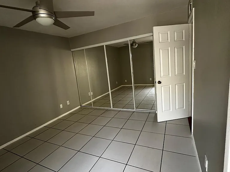 1701 W Tuckey Ln #209 — Photo 16