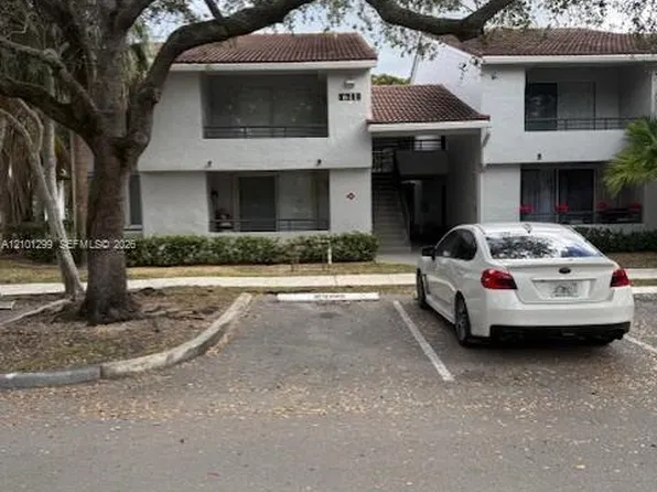 631 Lyons Rd APT 12101, Pompano Beach, FL 33063