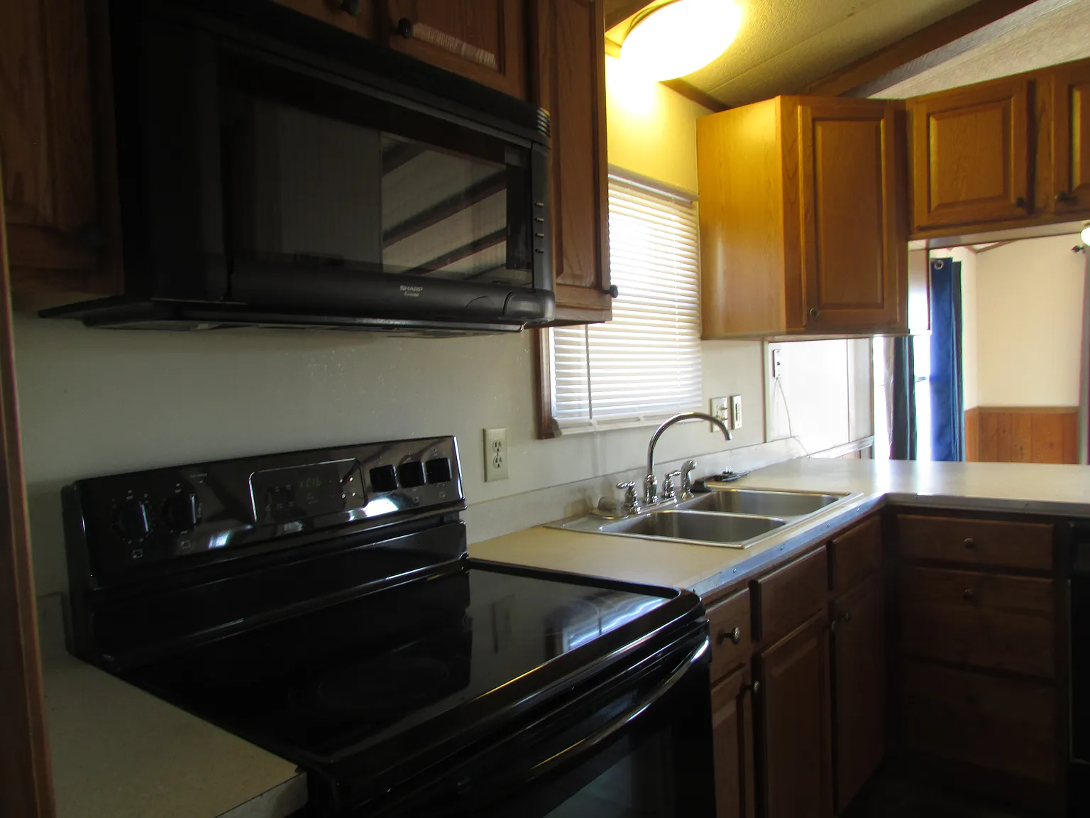 3 bed, 1248 sqft, $1,750 — Photo 3