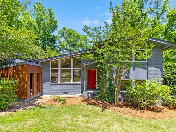 567 Moores Mill Rd, Auburn, AL 36830