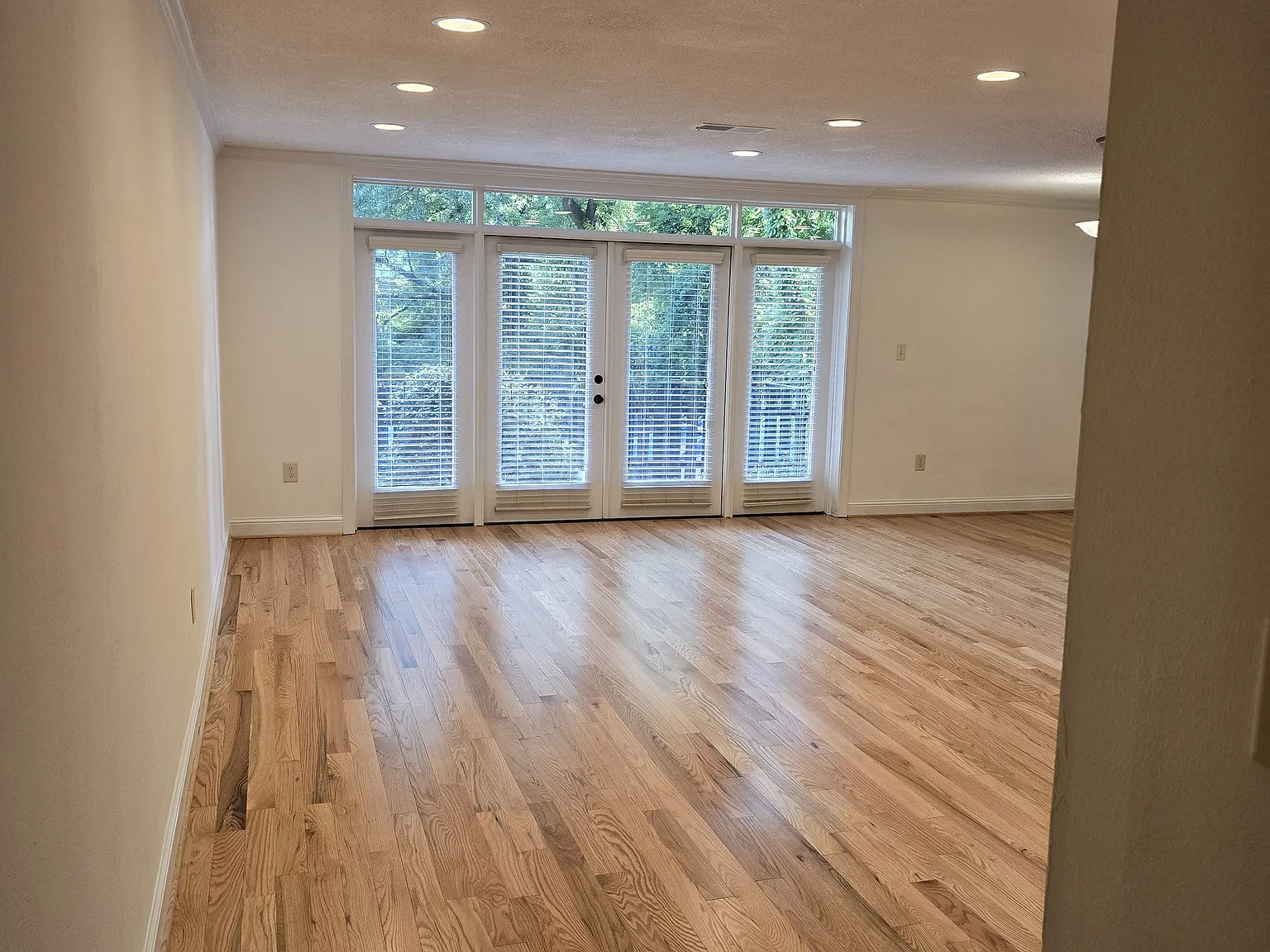 120 Alden Ave NW — Photo 1