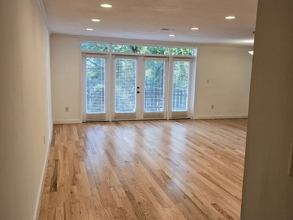 120 Alden Ave NW #F2