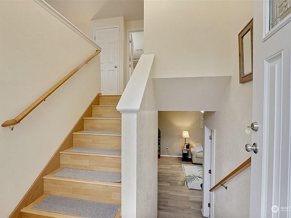 3rd image of 8727 S Asotin St