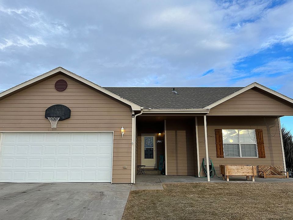 1st image of 309 Carlsbad Dr