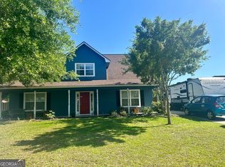 141 Lake Manor Dr, Kingsland, GA 31548