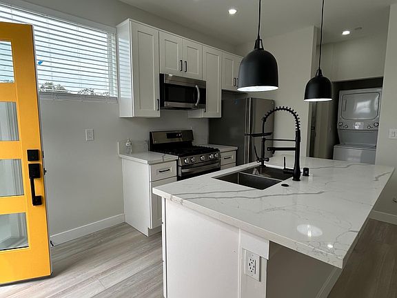 2nd image of 3320 B St #3322