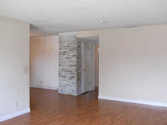 2nd image of 9060 Tam O Shanter Dr