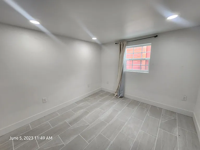 3160 Chicago St #B — Photo 8