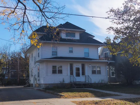 818 W Center St, 818 Center St W #A818-6, Rochester, MN 55902