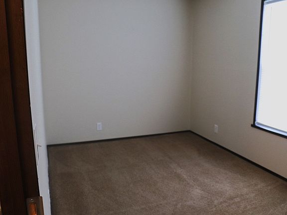Secondary bedrom