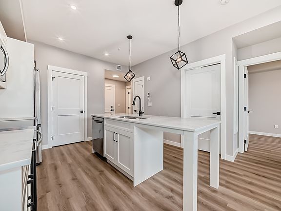5th image of 55 Lucas Blvd NW #1311