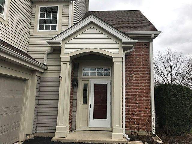 1st image of 1514 N Waterbury Cir #1514