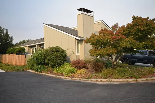 5 Berkeley Ct Photo 1
