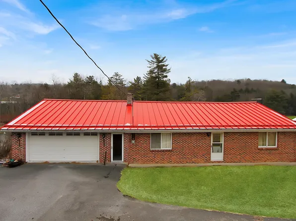 446 Hungry Hollow Rd, Du Bois, PA 15801