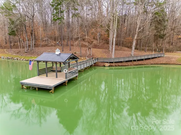 5 Ventosa Dr, Denver, NC 28037