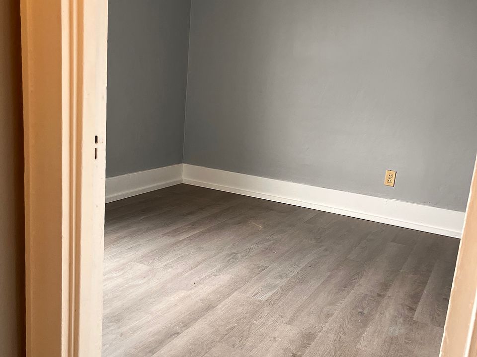1st image of 119 E Madison Ave #B