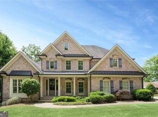 1225 Dixon Cir, Gainesville, GA 30501