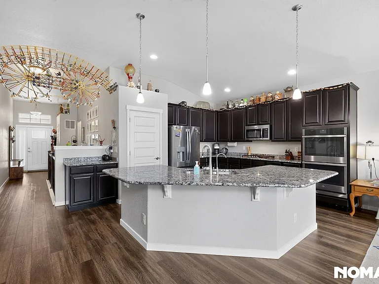 1296 Coffman Dr — Photo 10