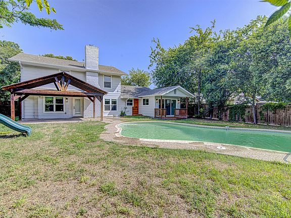 4th image of 6905 Drexel Dr