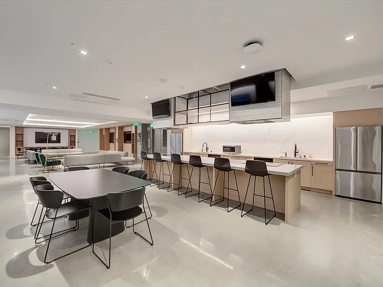 TL Residences — Photo 38