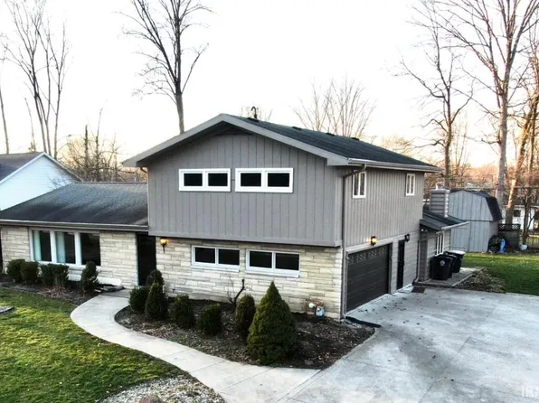 2209 Beechmont Dr, Fort Wayne, IN 46825