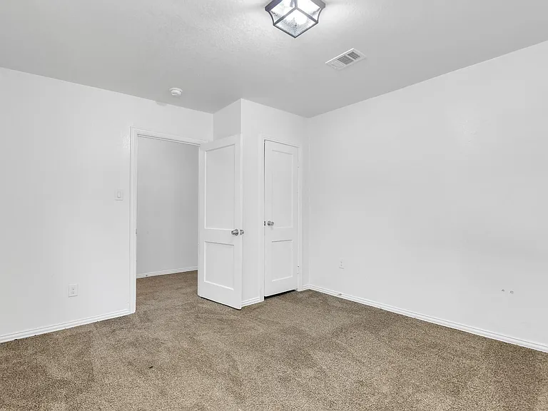 818 N Virginia St — Photo 25