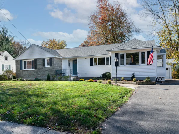 (undisclosed Address), West Hartford, CT 06107