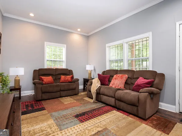 3479 Thompson Dr NW, Atlanta, GA 30331