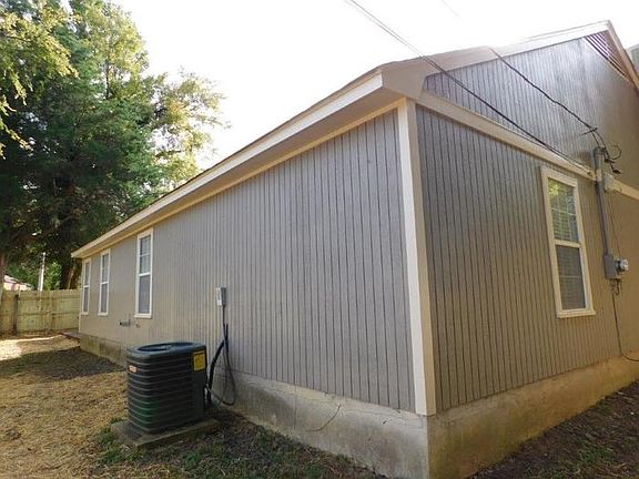 2nd image of 4936 Barkshire Dr