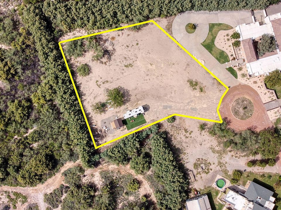 1st image of 727 Gary Ln
